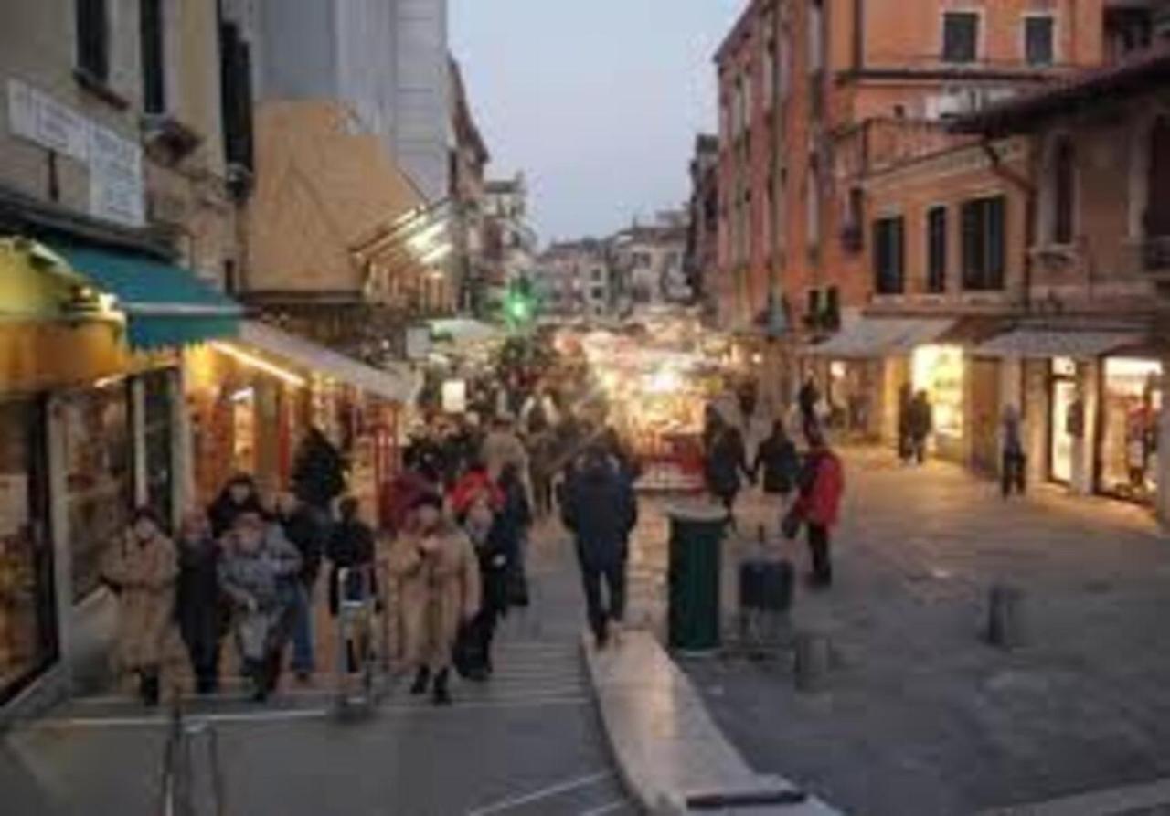 Blue George Apartment Venecia Exterior foto